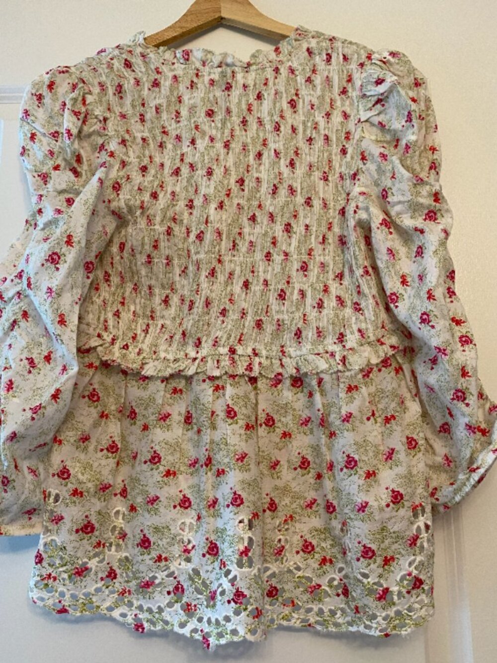 NWT Anthropologie Maeve Floral Smocked Eyelet Peplum Blouse Size M - Picture 4 of 8